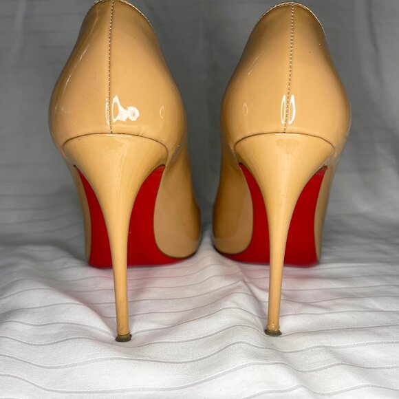 Louis Vuitton Peep Toe Heels in Patent Leather, Nude, Size 7 - Picture 4 of 7